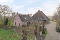 Te koop: Op'e terp 6