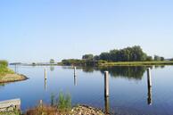 Te : Muidenweg 1 R.