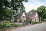 Te koop: Burgemeester Ulco de Vriesweg 1