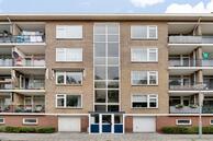 Te koop: van der Ploegstraat 4
